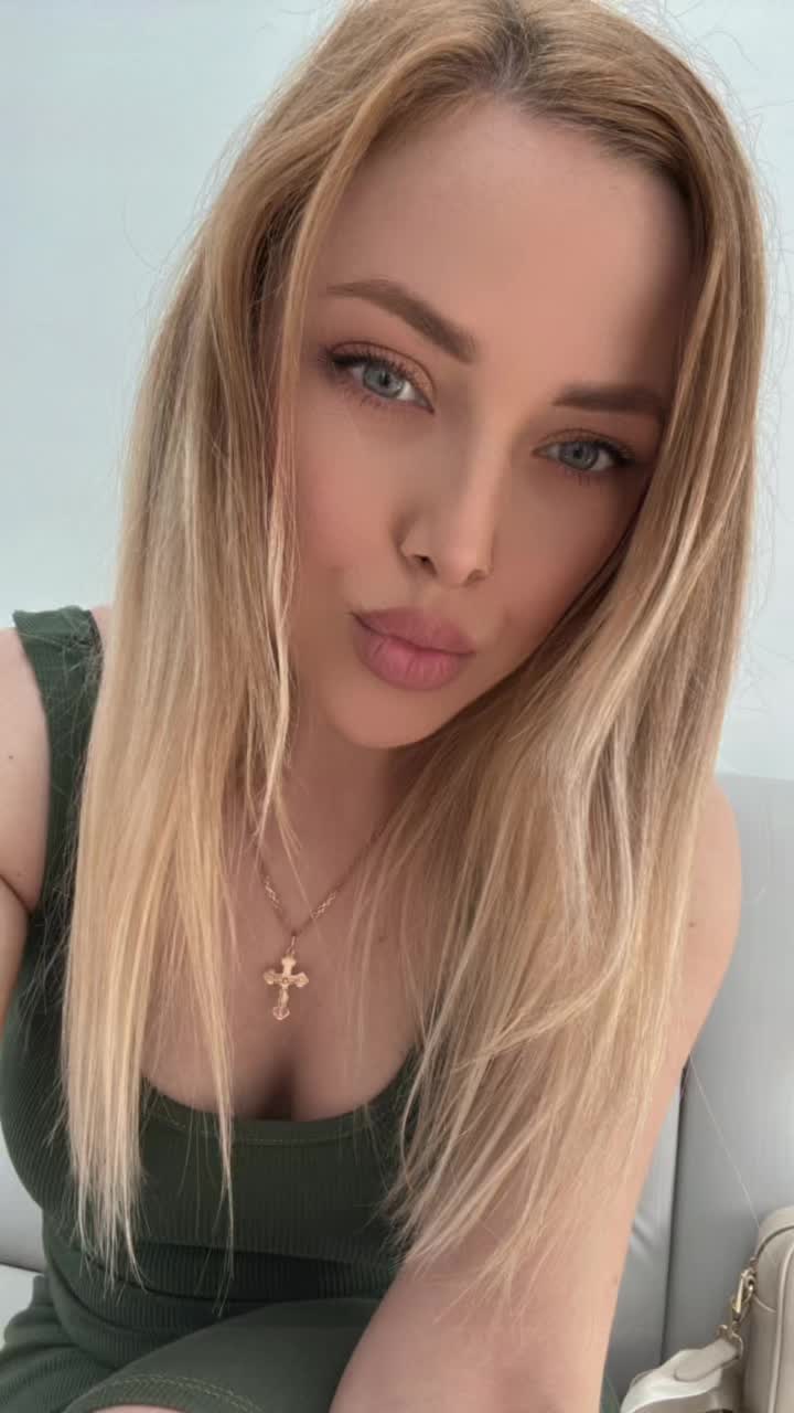 @Felicia
