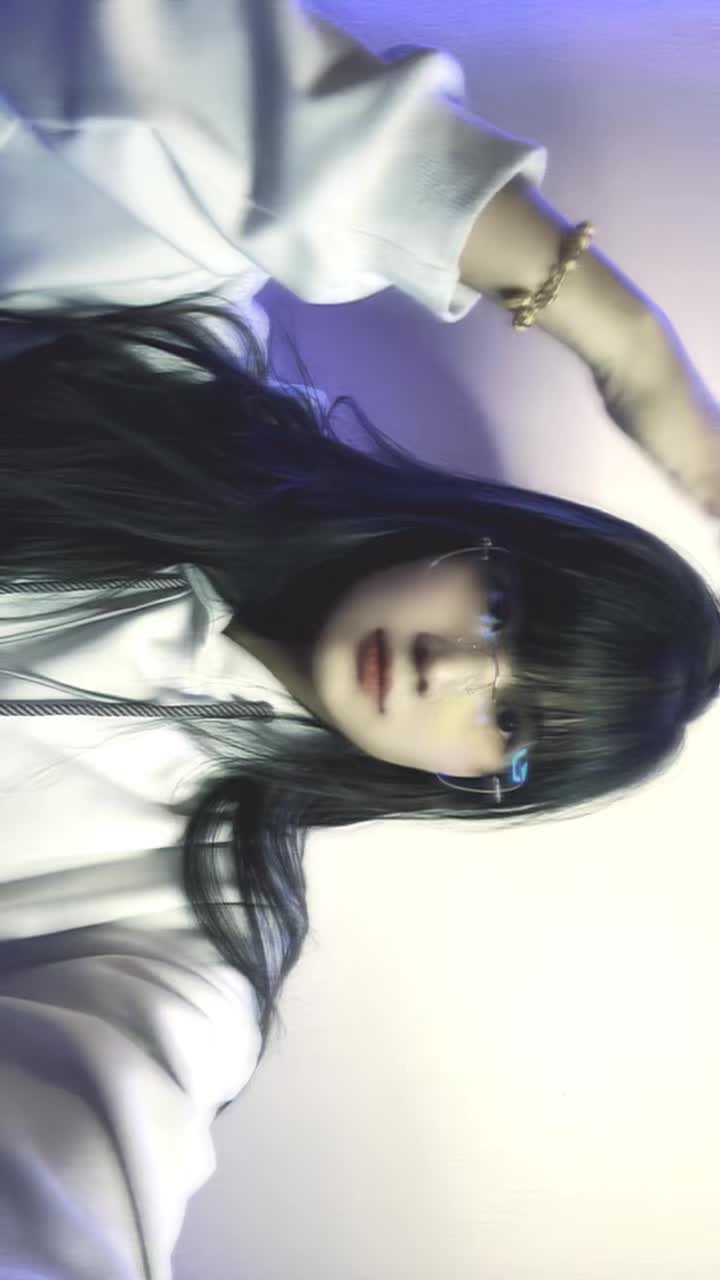 @WoradaSatphanich