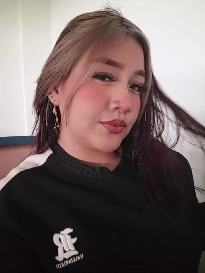 @🌻Romi Palacios.🖤