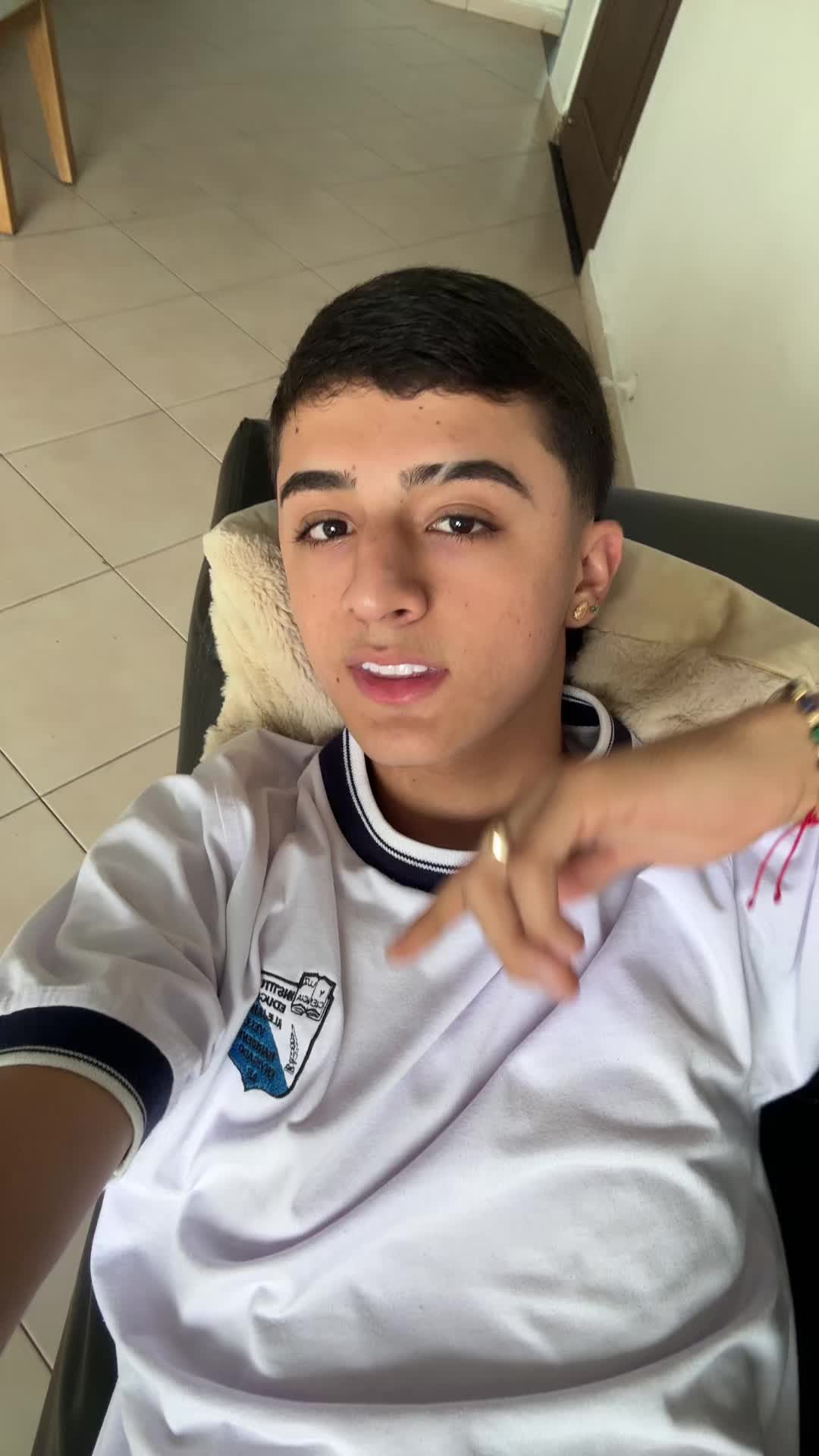 @Santi_0725