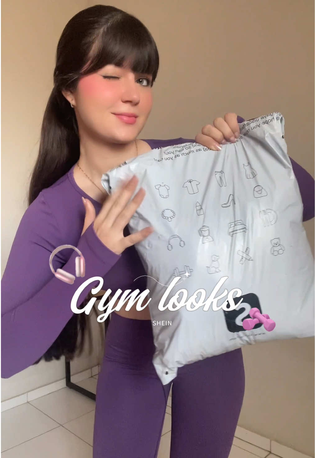 @Livia Cury