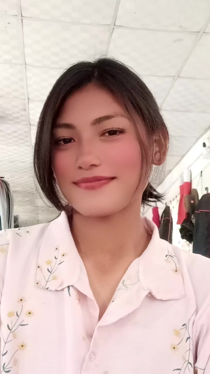 @✨Miss.Dimple💫