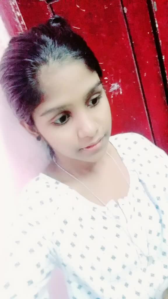 @smily gowri 😍