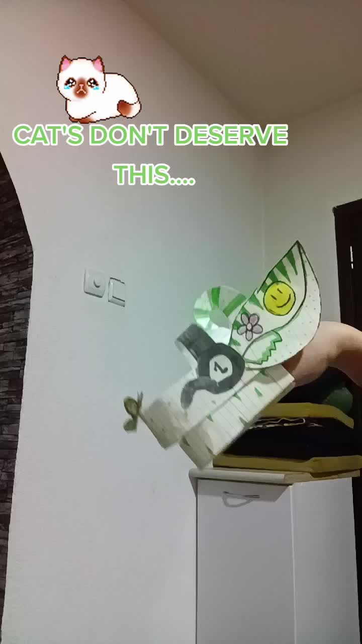 @🪳