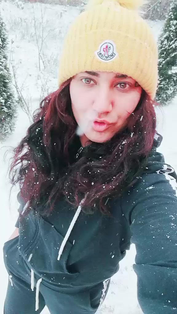 @Izabella Budi