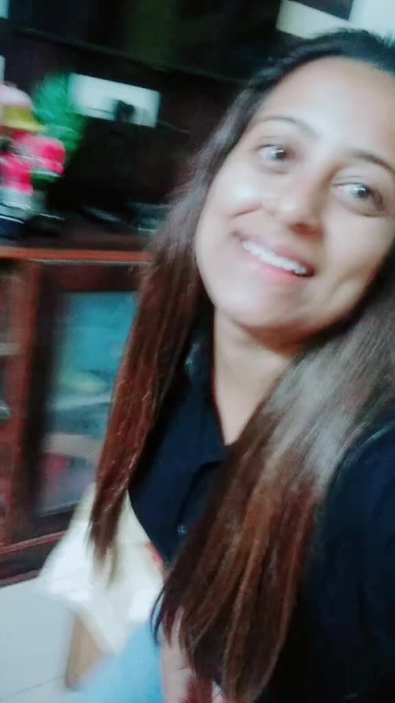 @Anjali singhaniya
