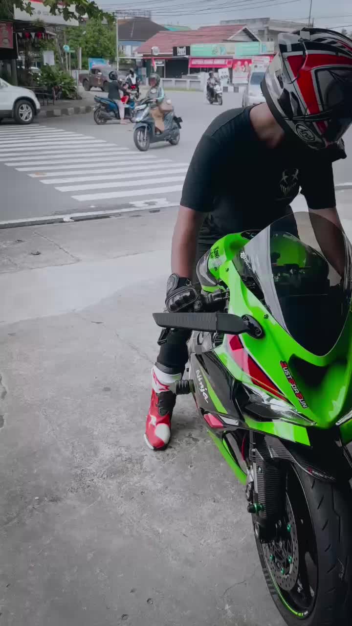@ryan._.sadewa