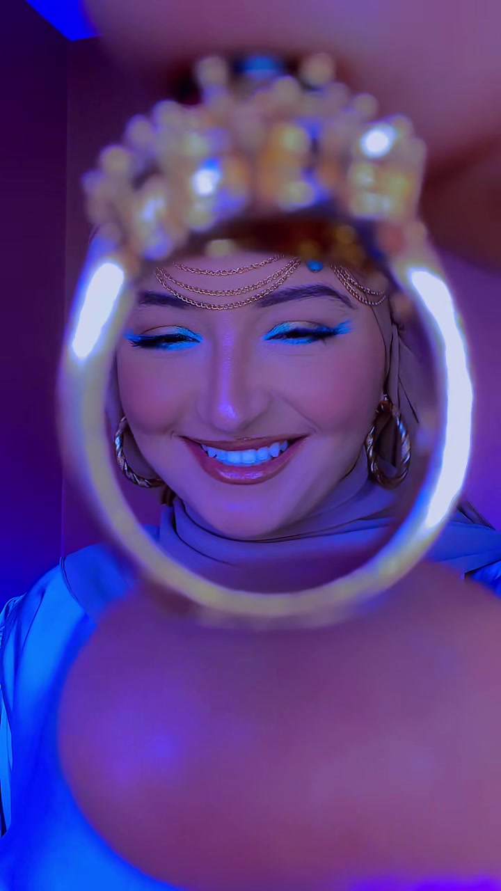 @D î j ã 🦋