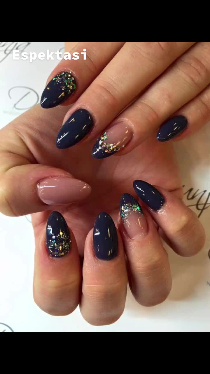 @geeznails