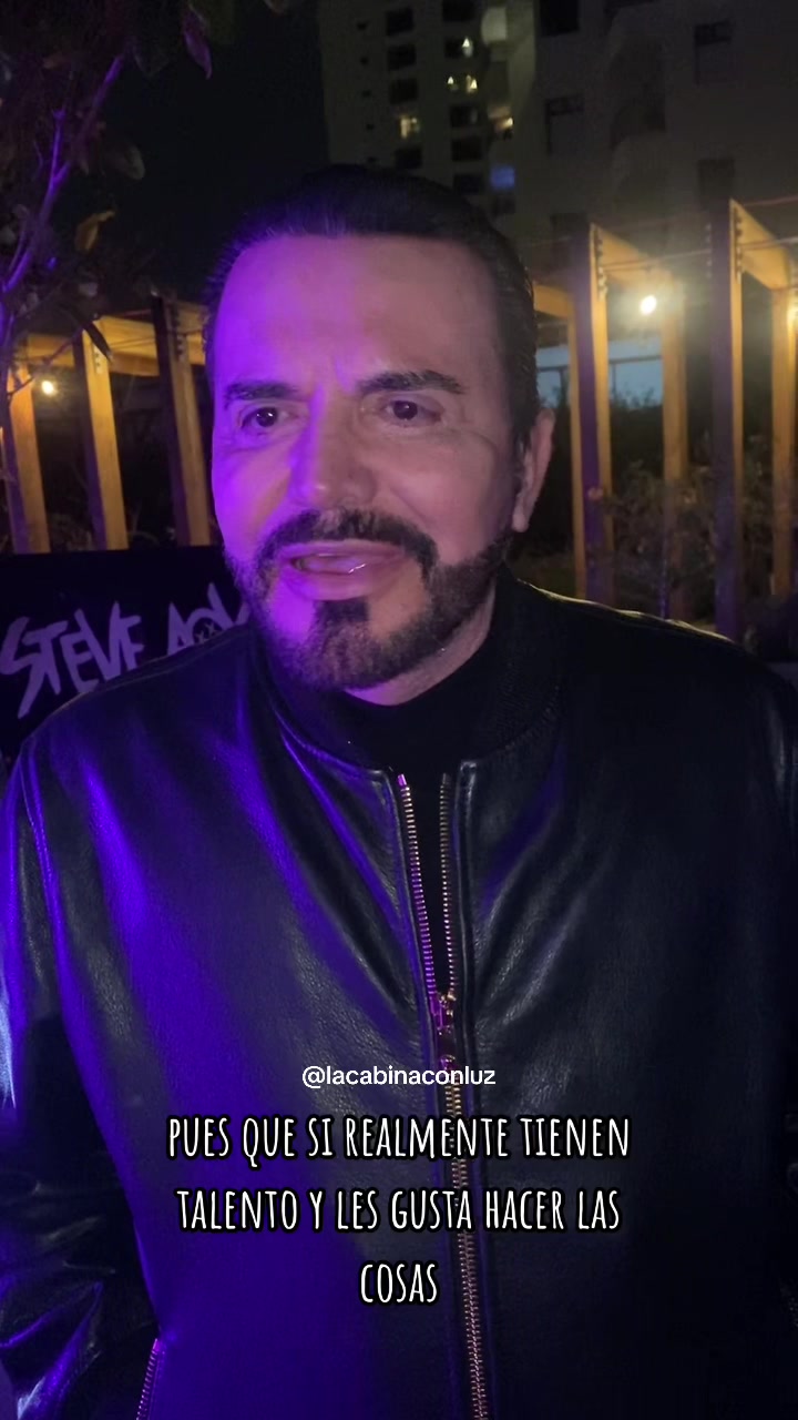 @La Cabina Con Luz