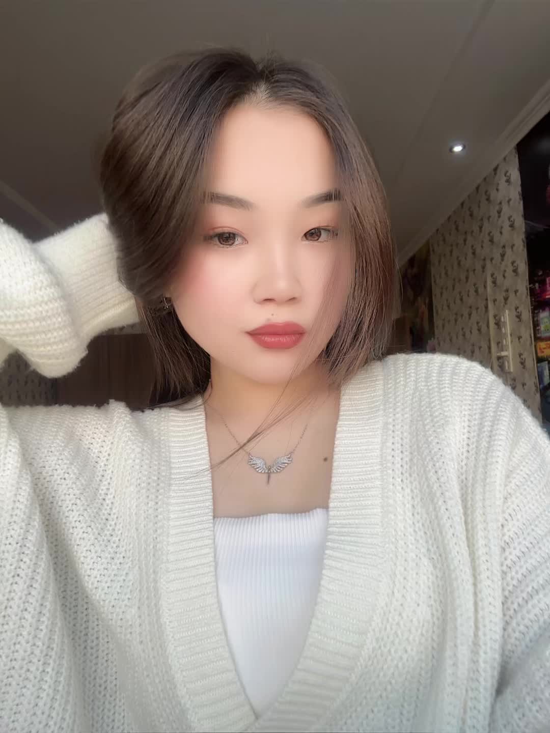 @elya.md