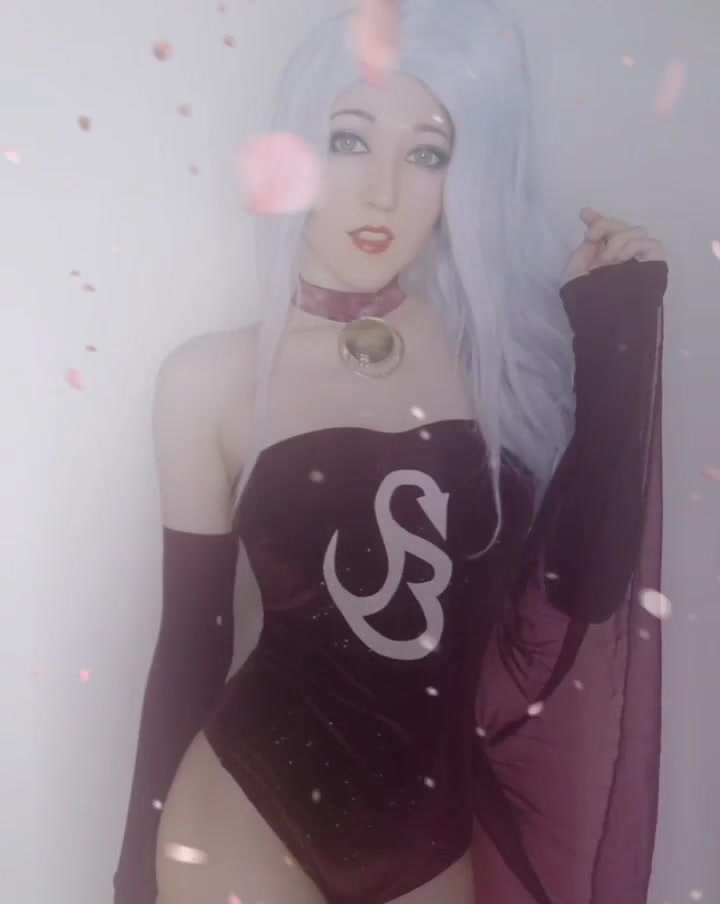 @Cosplayer Comic Creator