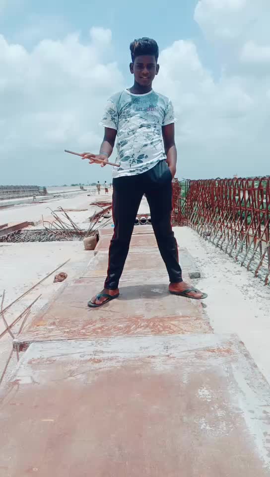 @Rowdy viju