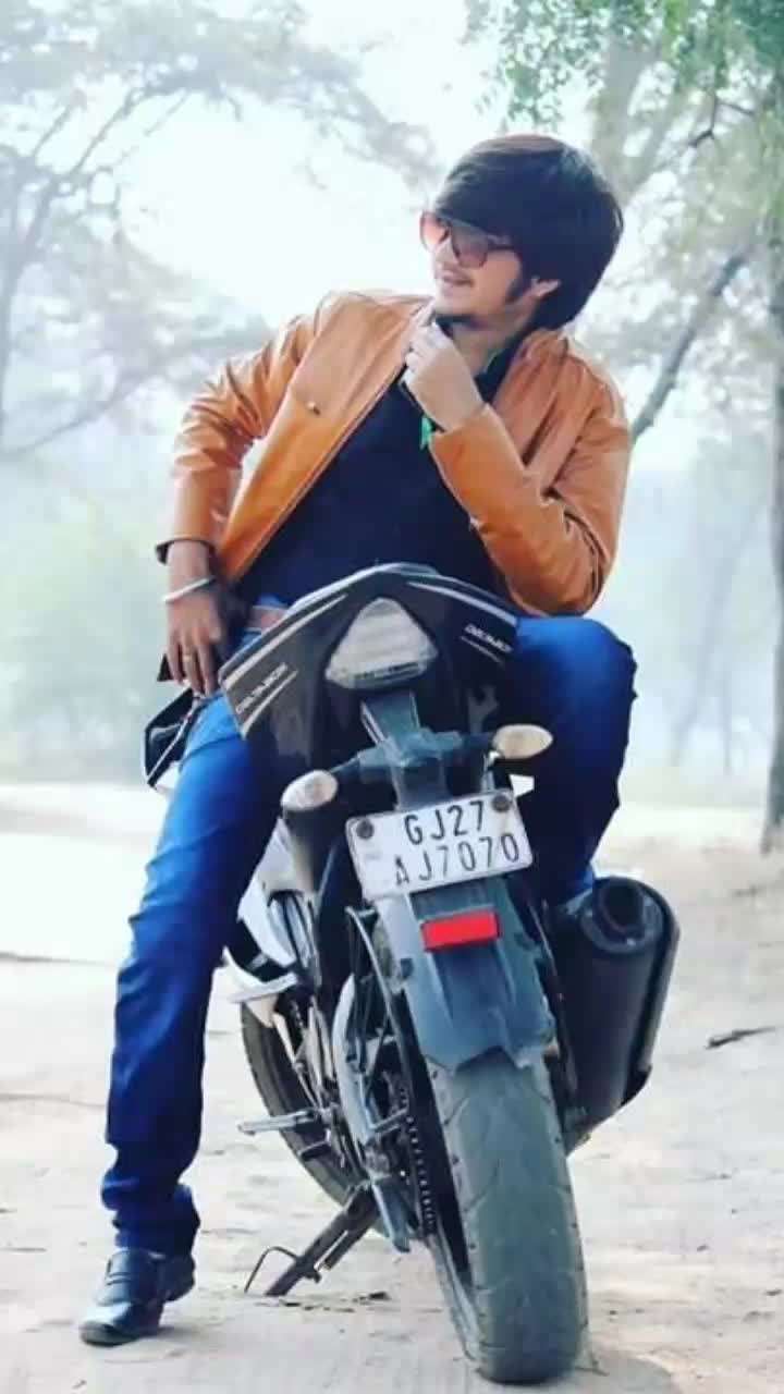 @ujjaval_vaya_u.v