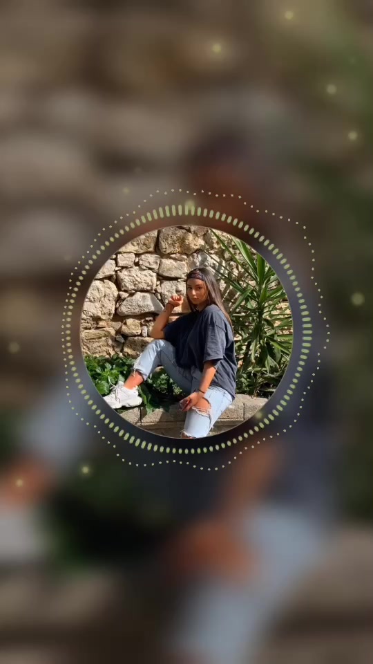 @Noasini_