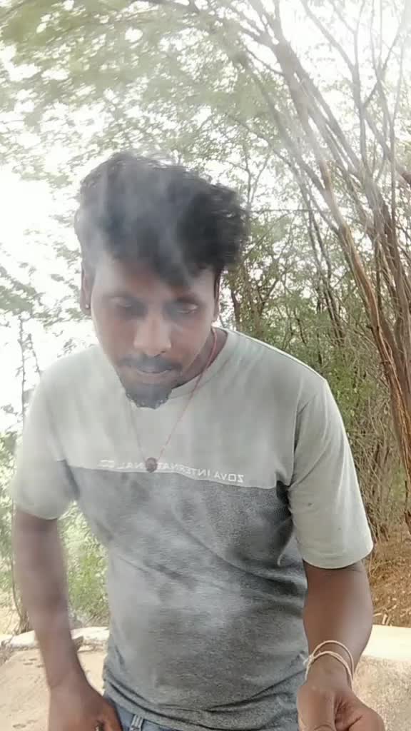 @பச்சை கிளி
