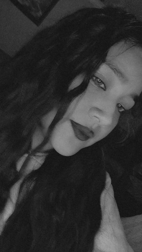 @🌻Romi Palacios.🖤