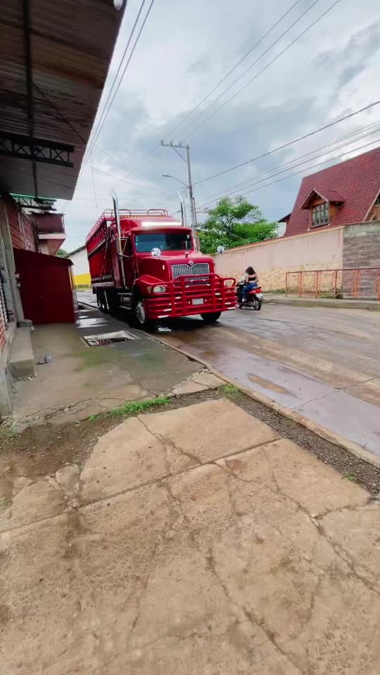 @Pepe Legorreta