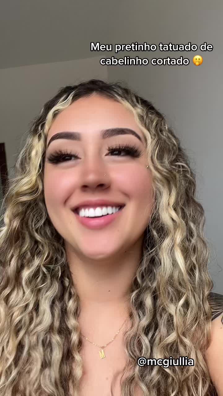 @Giulia Gusmão 🐝