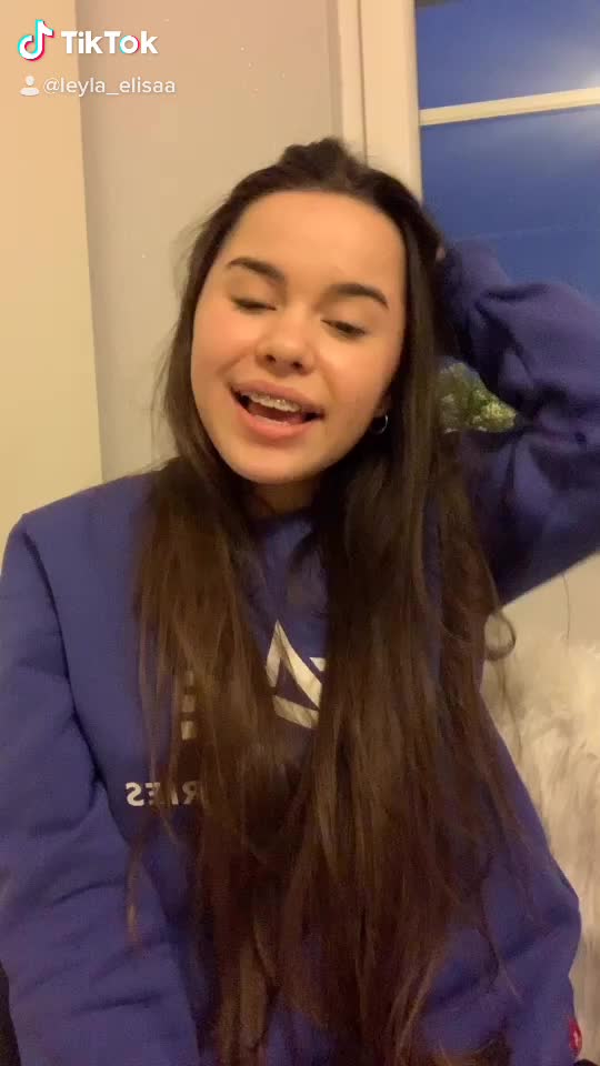 @𝐿𝑒𝓎𝓁𝒶 𝐸𝓁𝒾𝓈𝒶