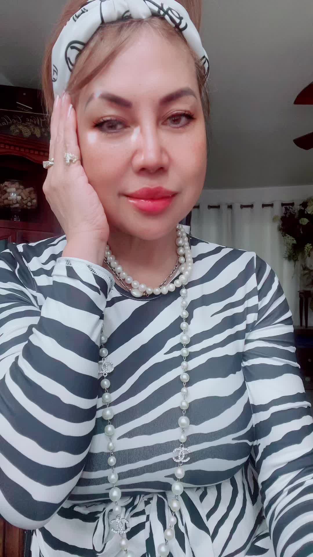 @Plumeria_bloom