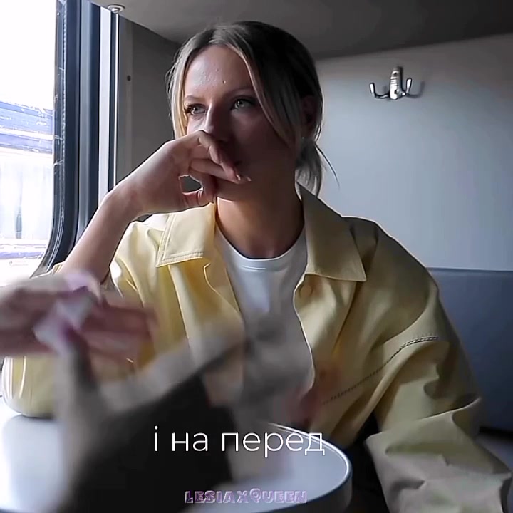 @𝑄𝑢𝑒𝑒𝑛 𝑈𝑛𝑖𝑣𝑒𝑟𝑠𝑒!