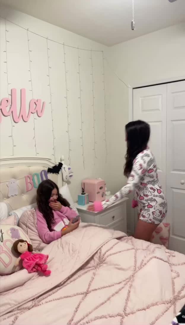 @Maria Mir