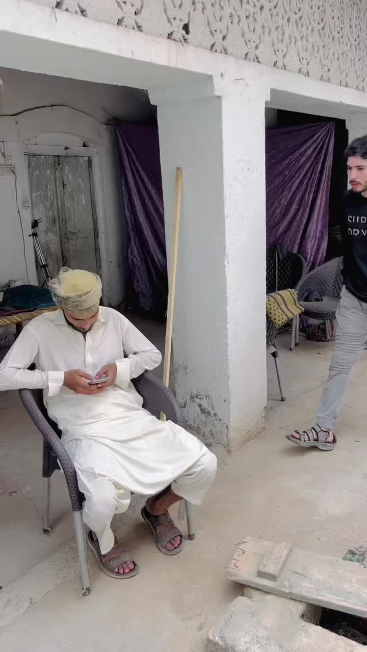 @hasnainshahi_27