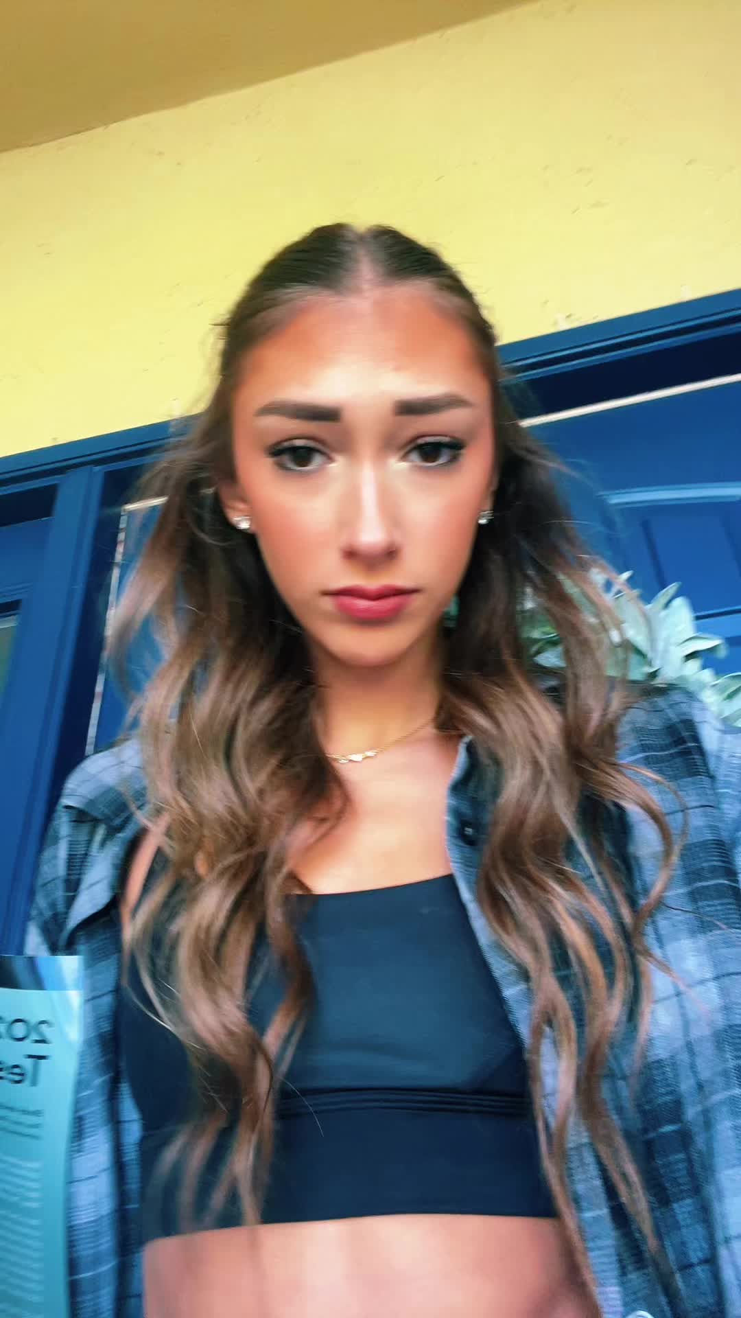 @whosgabicali