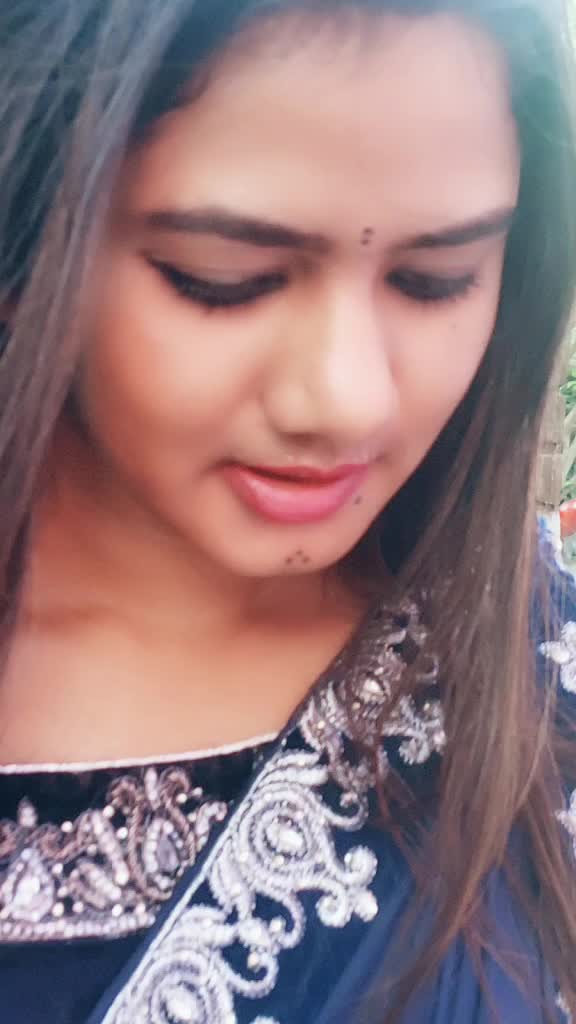 @Unique girl Dipti💔