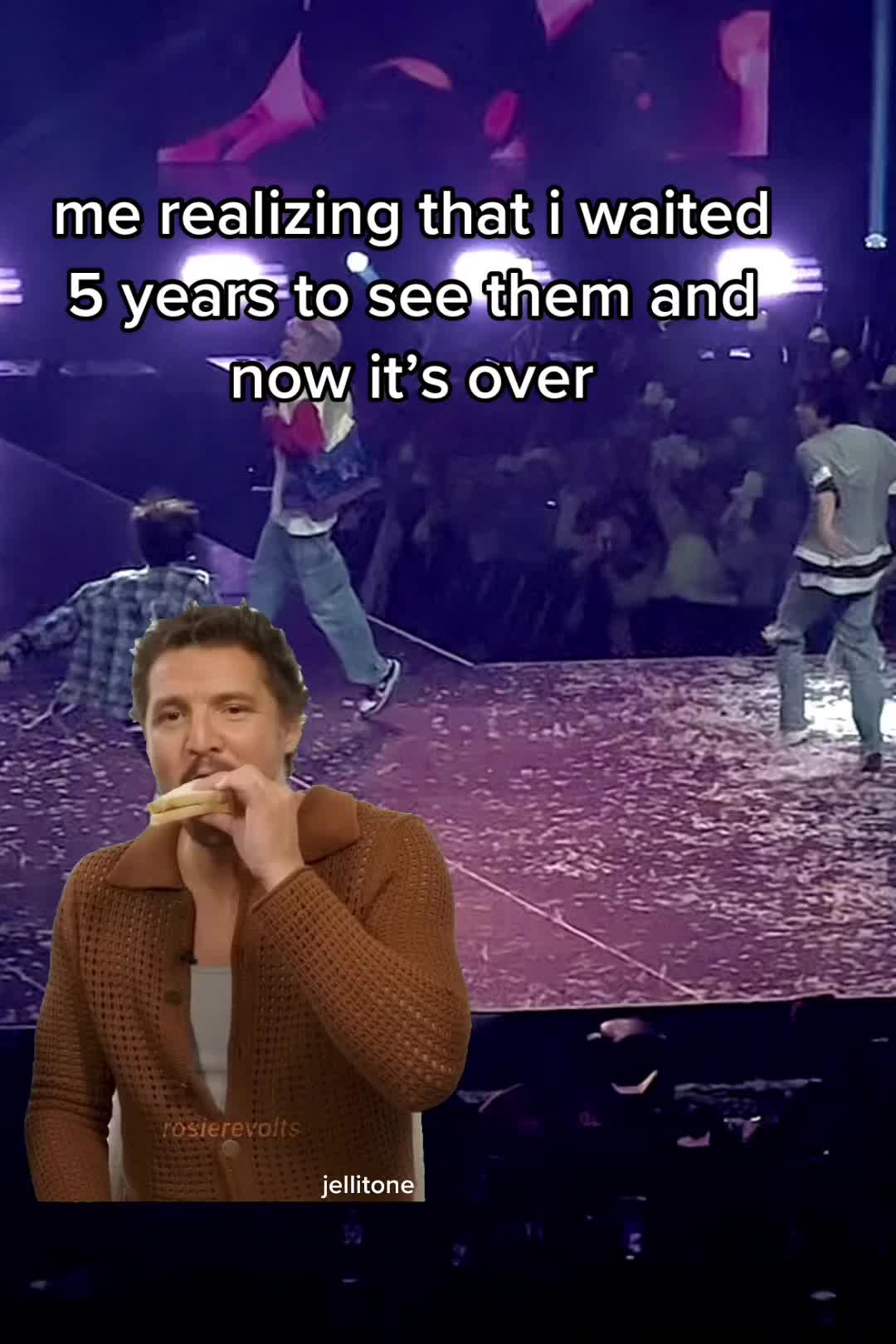 @✰