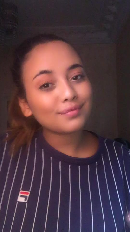 @Lariffienne