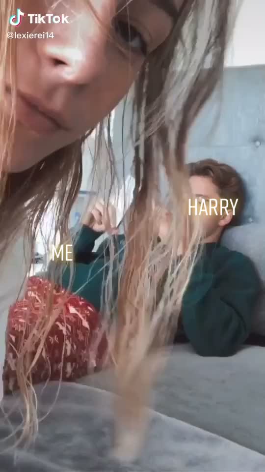 @Hello 👁👄👁