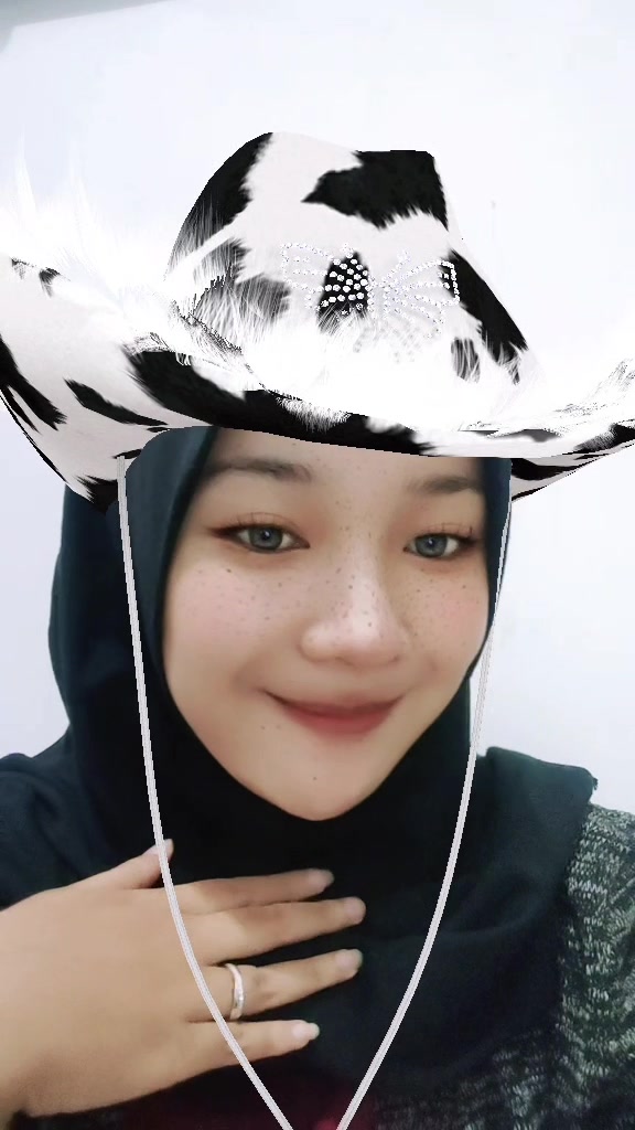 @Gadis Ngapak🌻