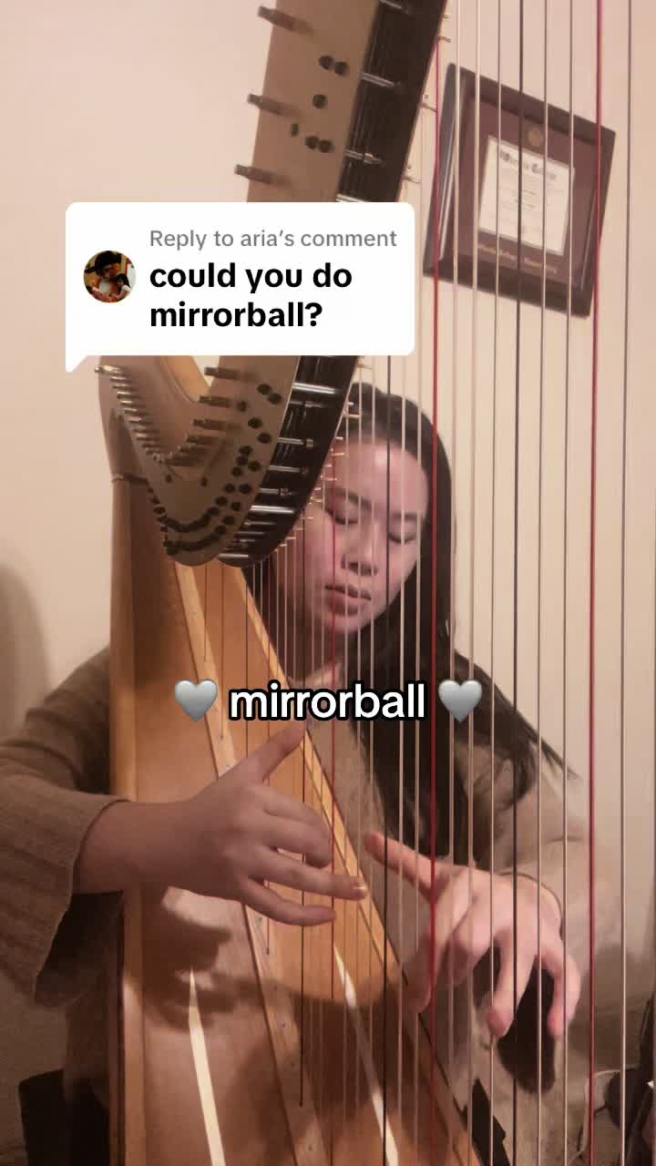 @kelseyshamharp