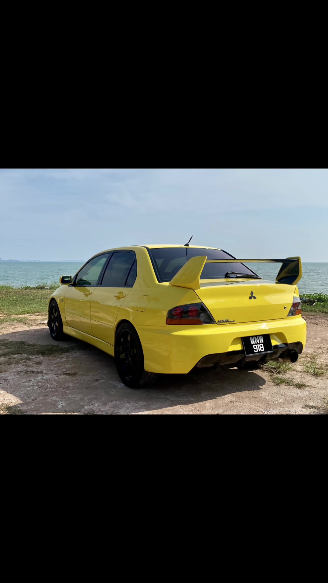 @THEYELLOWEVOIX_