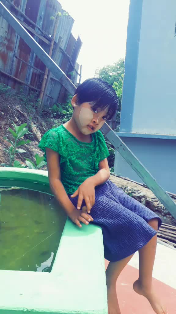 @ကောင်လေးမရှိဘူး😣🙄🤔❤