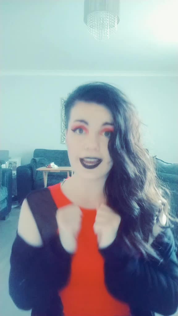 @Scottyxcosplay