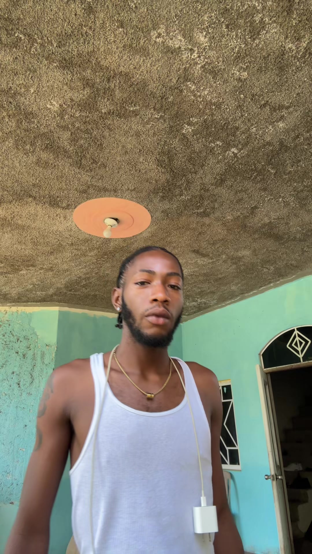 @Marii