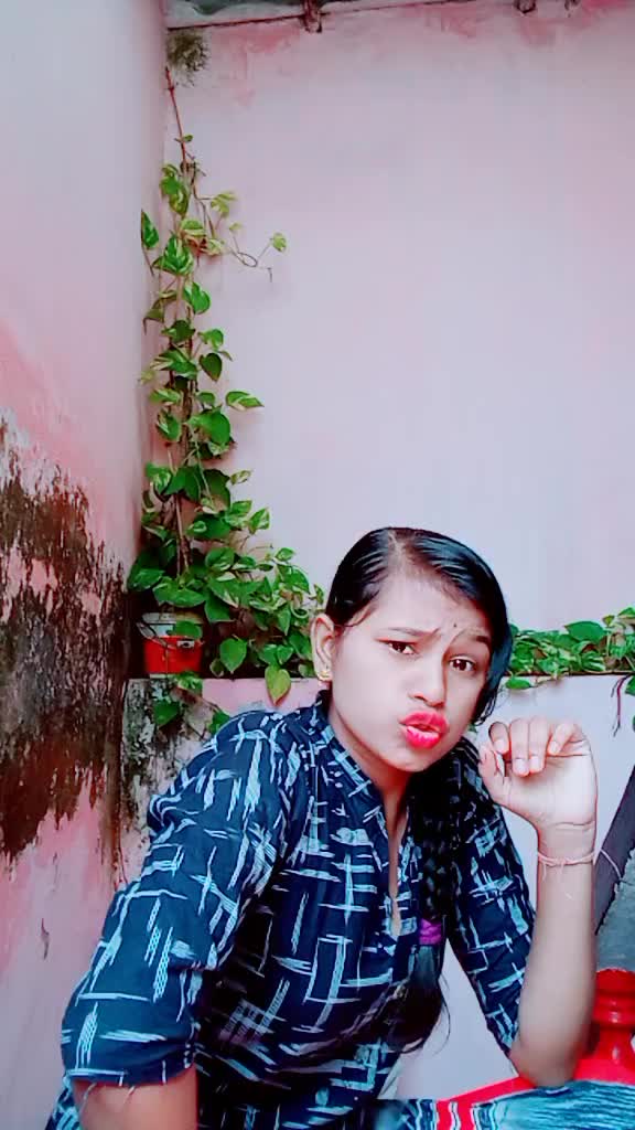 @Cute girl bini