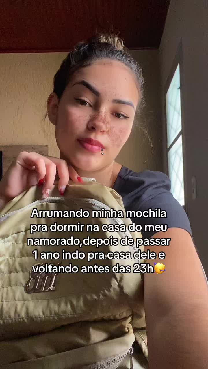 @_emanuellycarolina