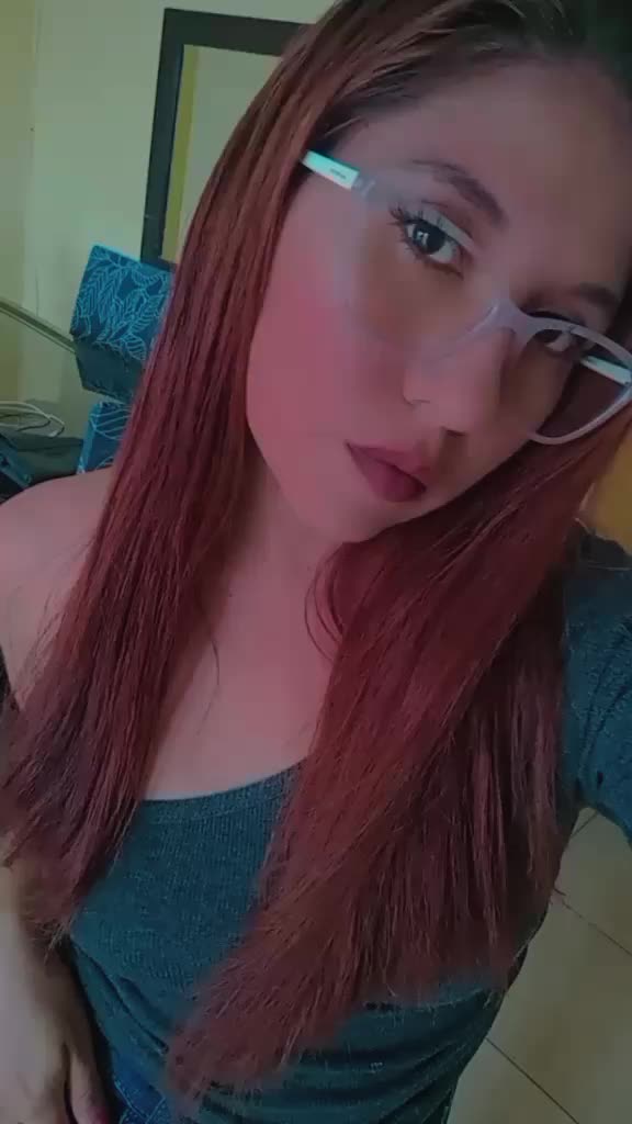 @Chelmi✨