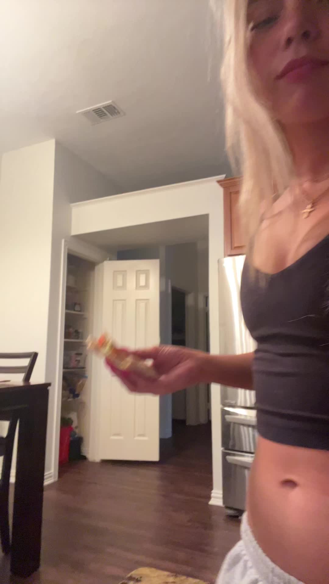 @ibelieveinunicorns0202