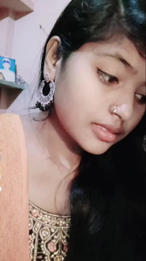 @𝑺𝒉𝒊𝒗𝑨𝒏𝒊❤️