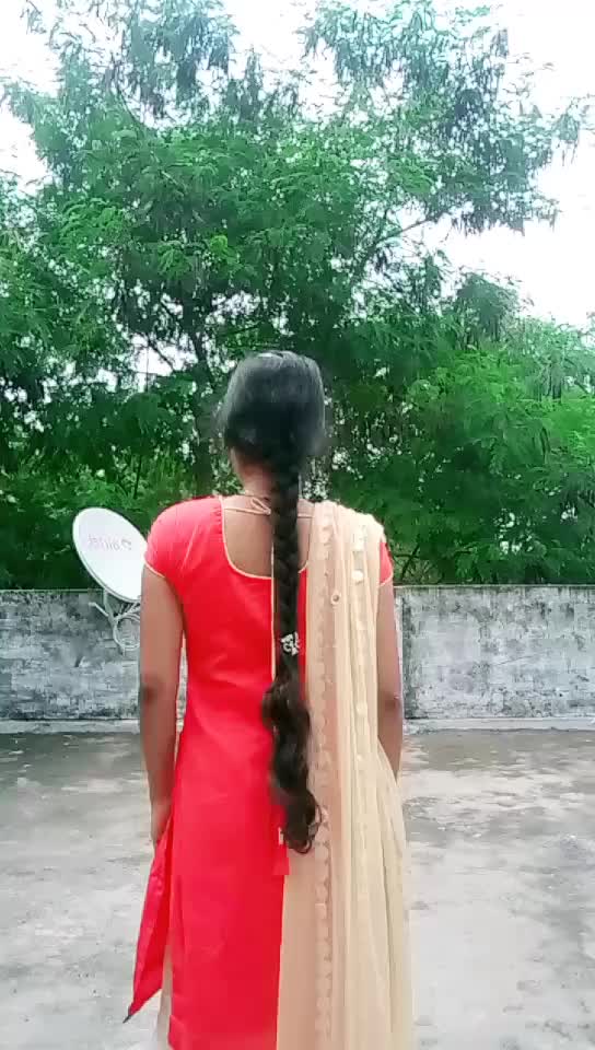 @Leesa