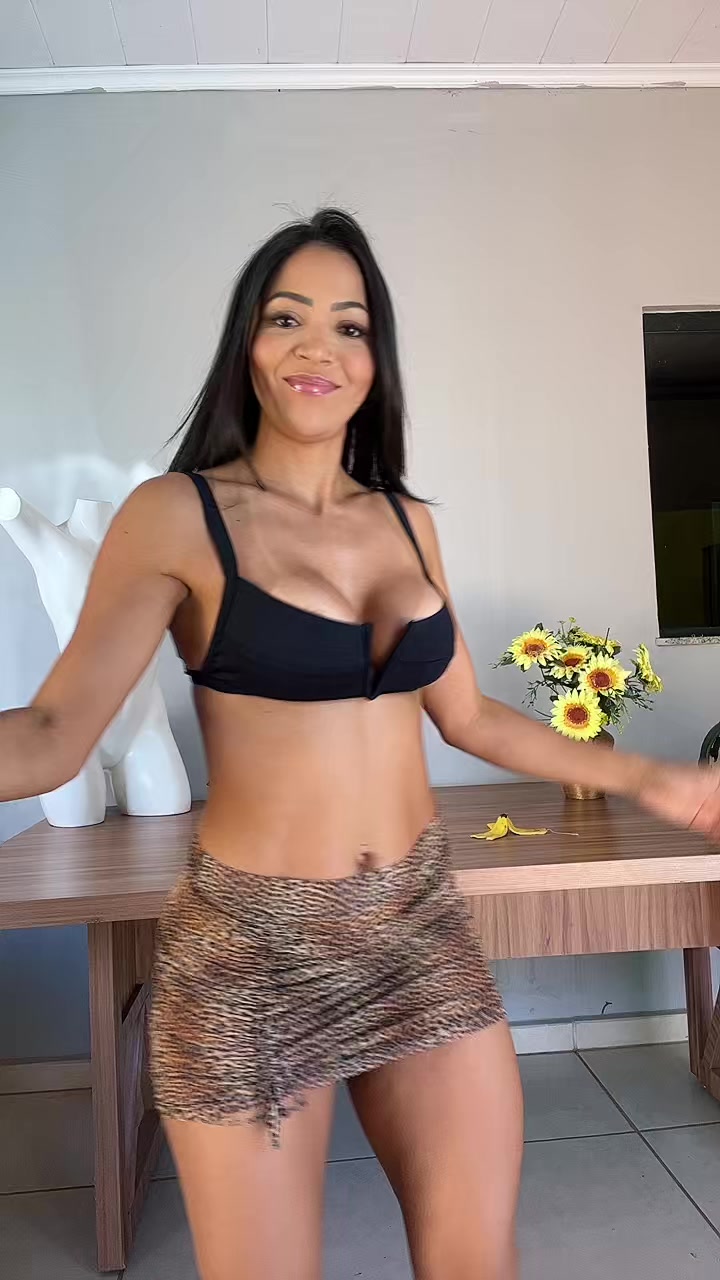 @Ana Lucia