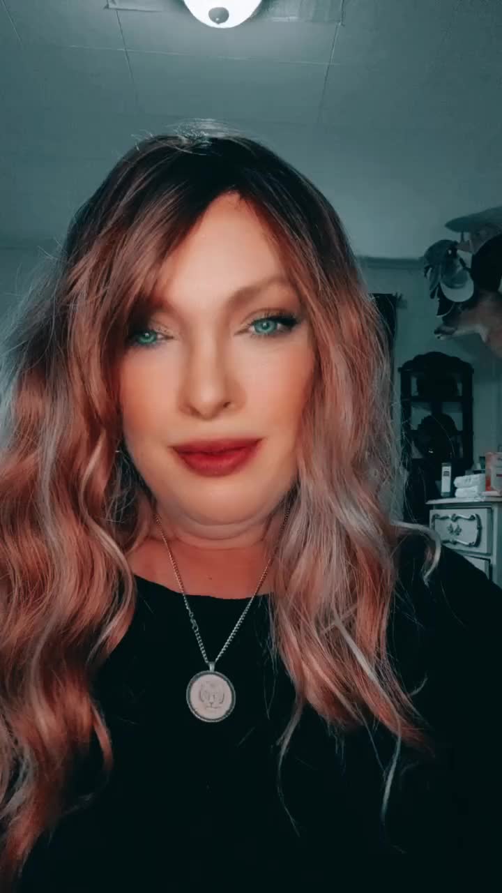 @queenmags