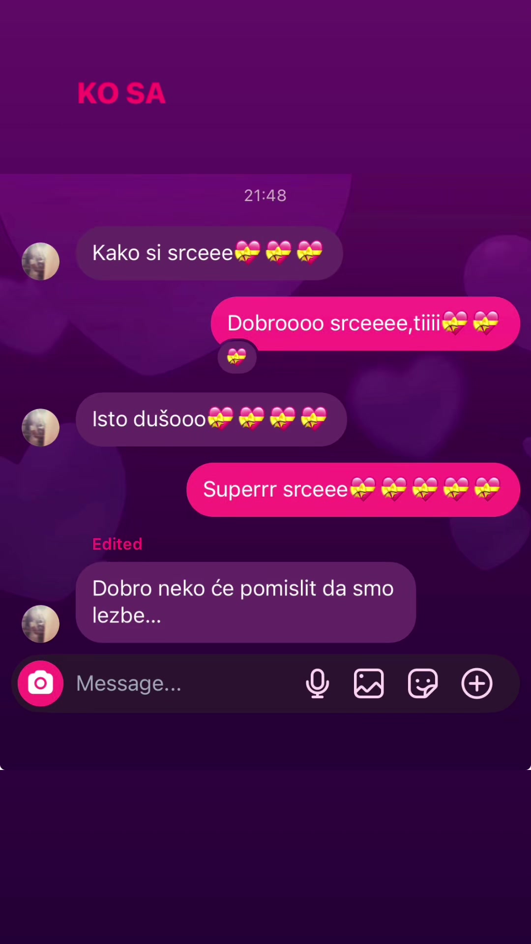 @𝓜𝓲𝓪