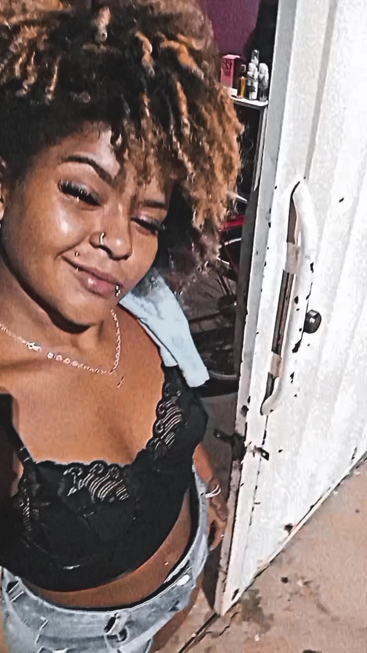 @Pretinha'oli