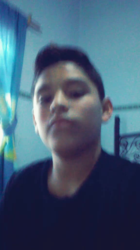 @hola soy adir